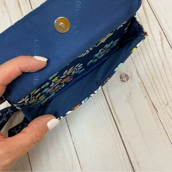 Vera Bradley Quilted Floral Wristlet Wallet - Picture 4 of 13